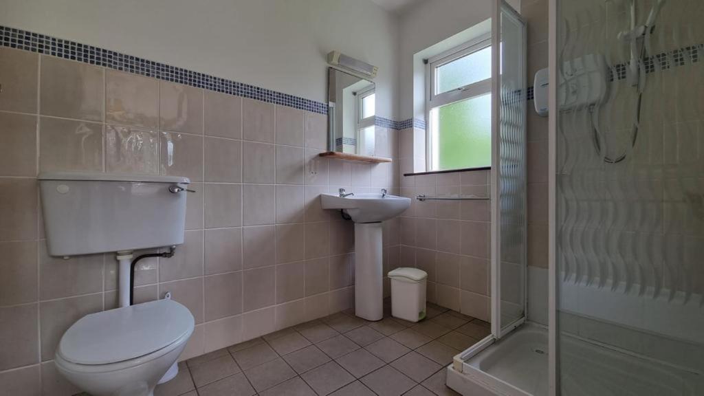 Kerry Lee Homes Трали Экстерьер фото